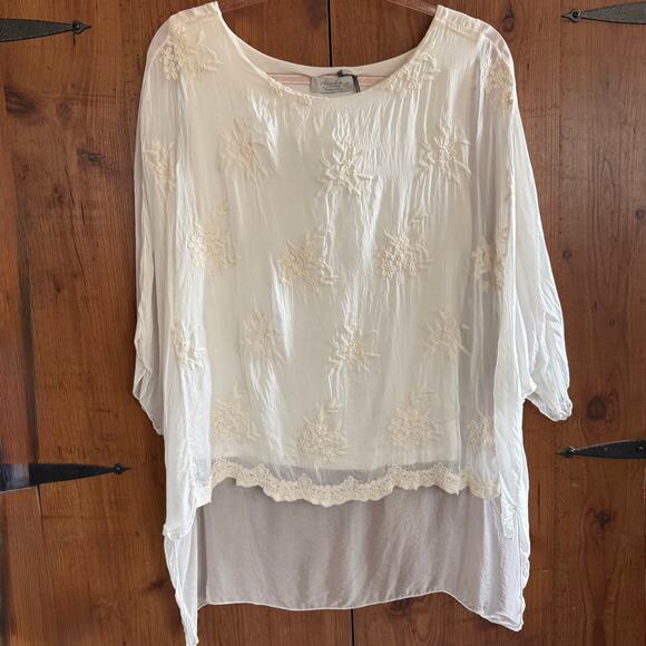 Angela Moda Italian Silk Blend Embroidered Top Size Medium NWT - Picture 1 of 8